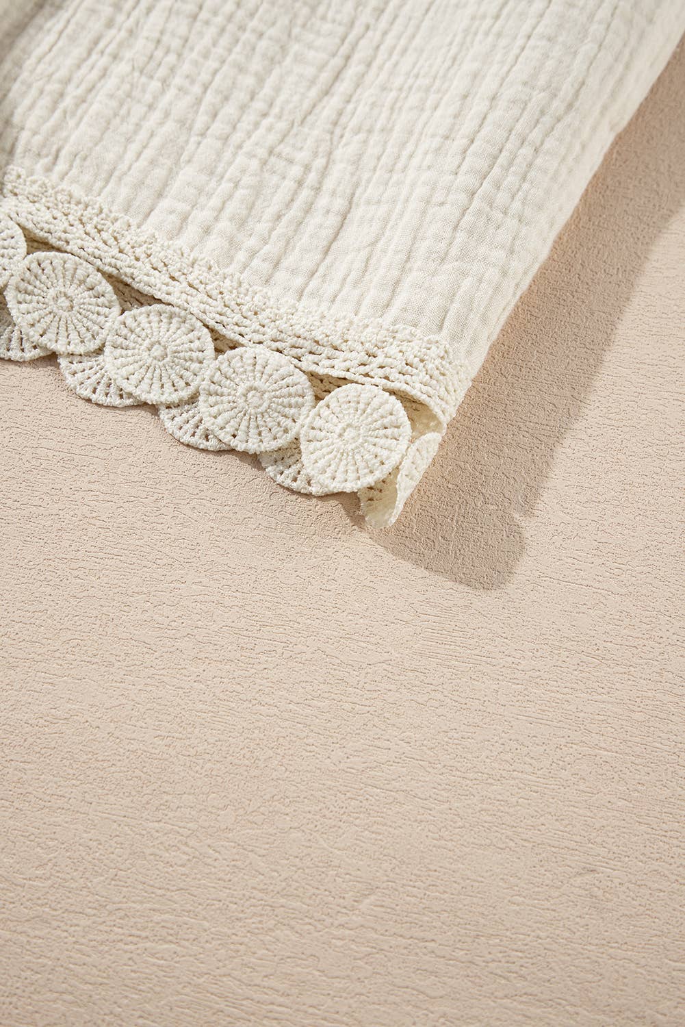 Textured Frilled Knotted High Waist Lace Hem Shorts: Beige / Missy / S