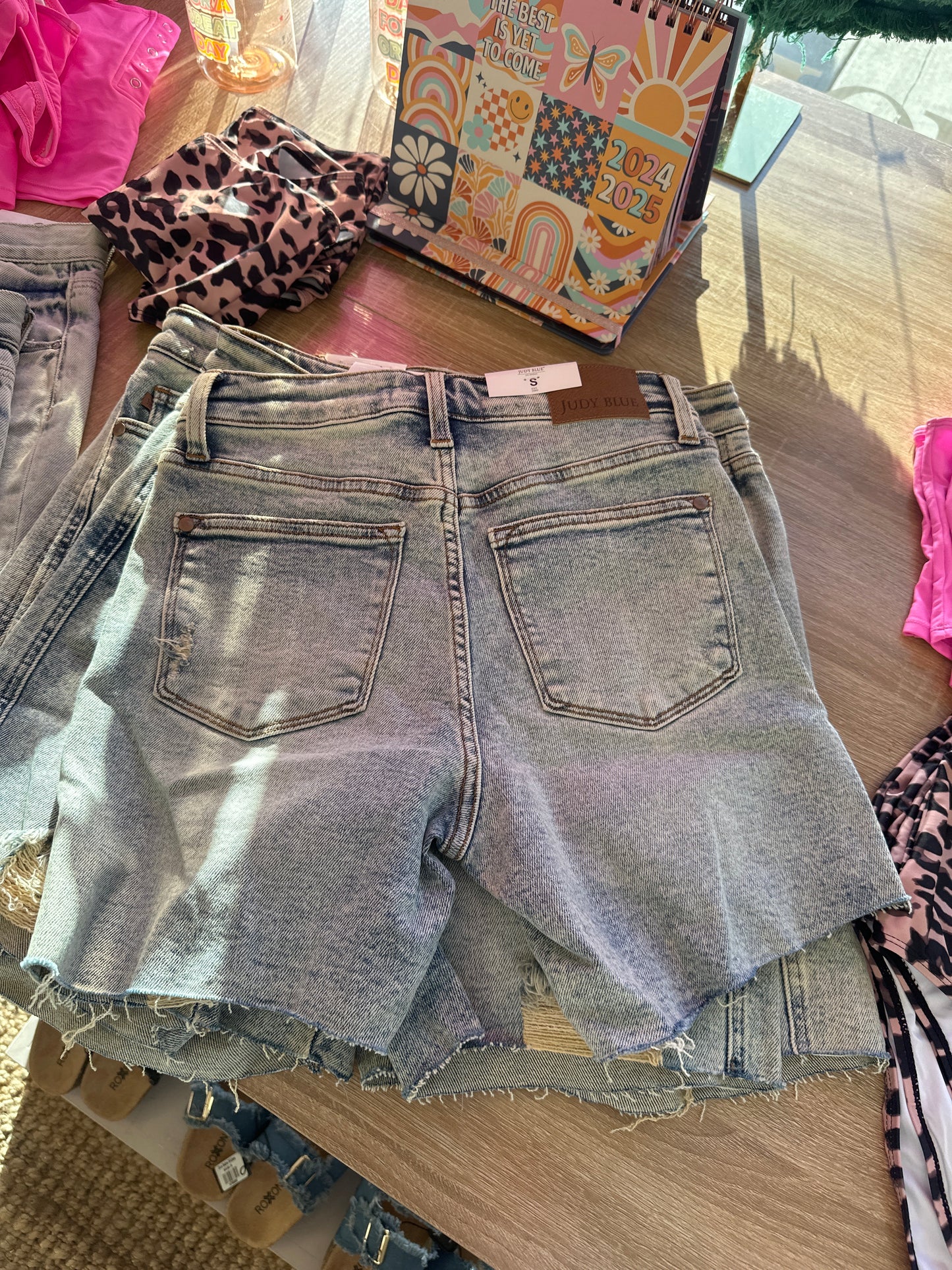 In the distance shorts
