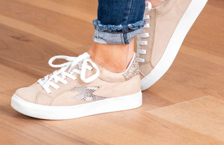 Very G Lightning Sneakers