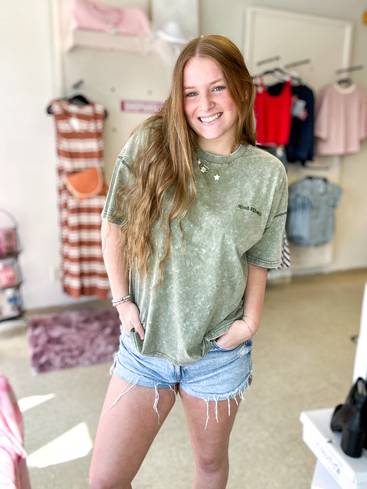 Good Vibes Tee