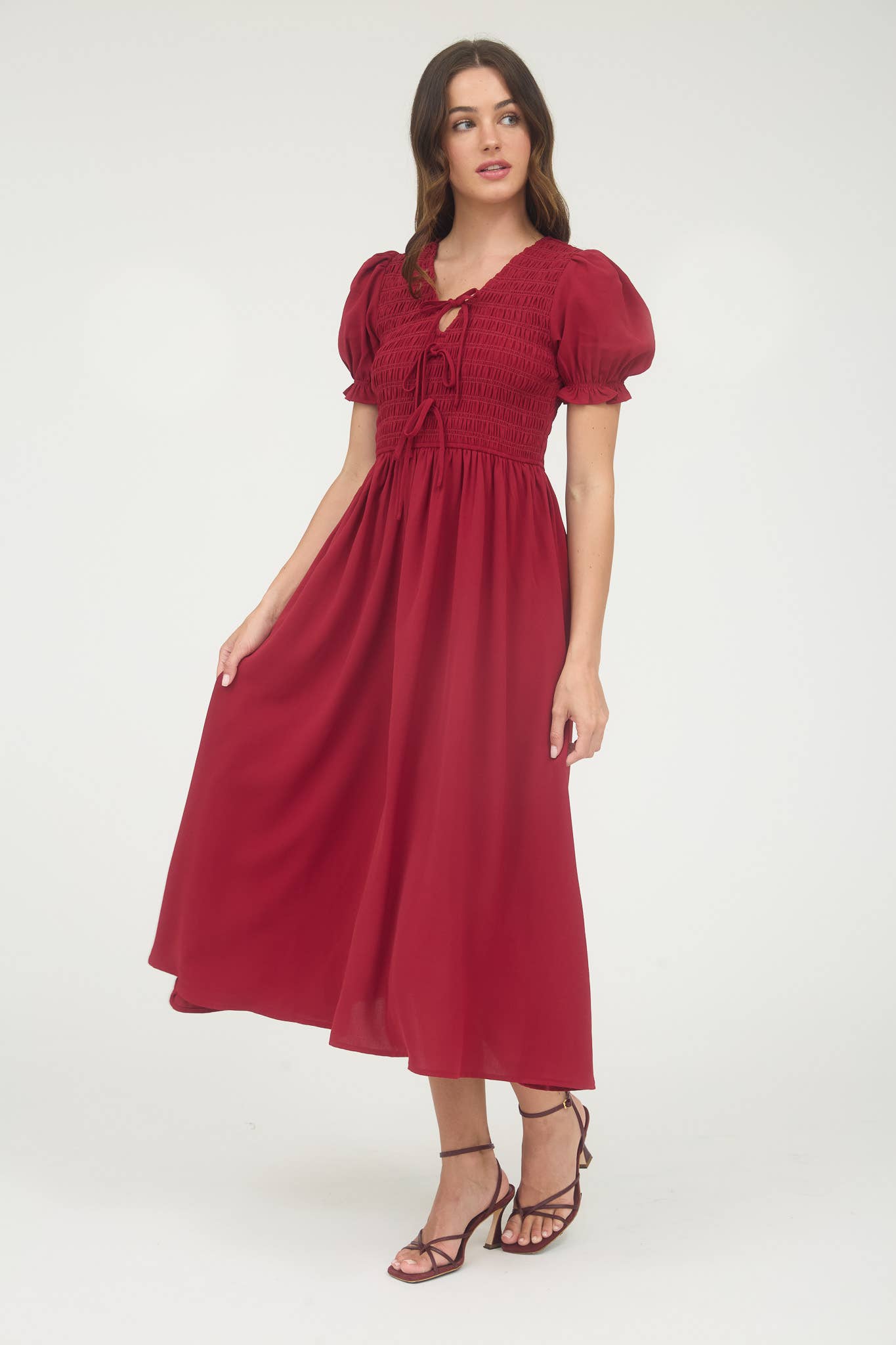 V NECK FRONT TIE SMOCKED PUFF SLEEVE MIDI DRESS: NAVY