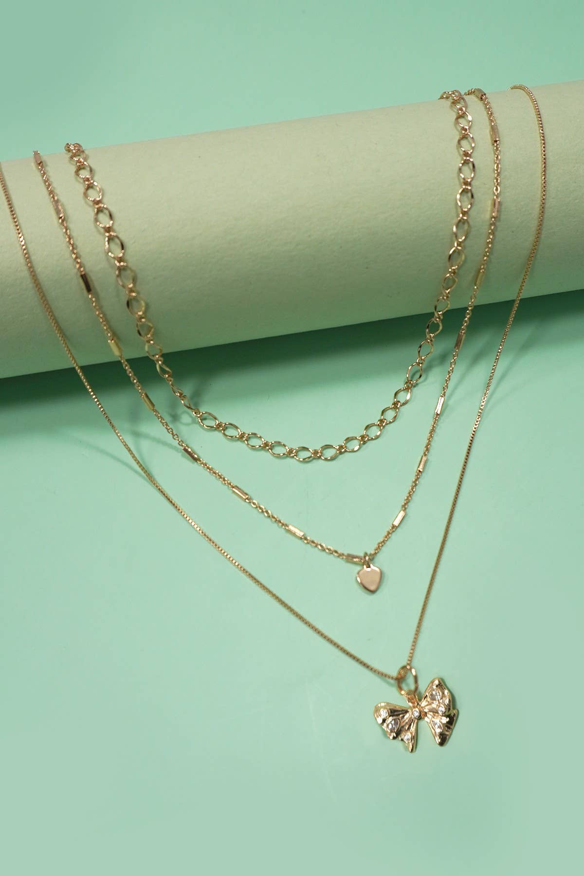 MULTI LAYERED BOW HEART