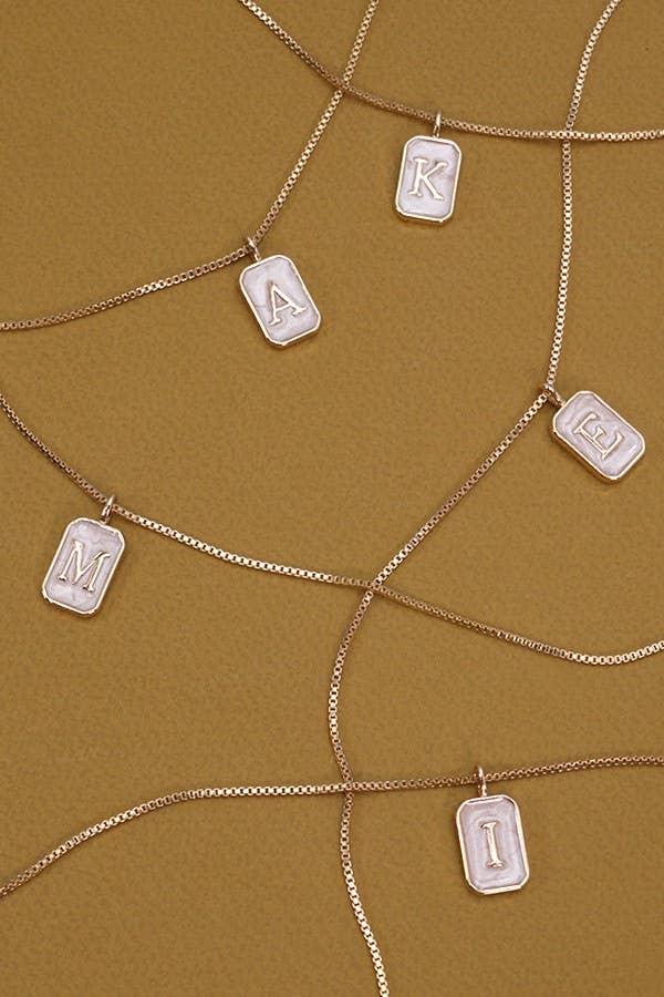 MONOGRAM NECKLACE: R