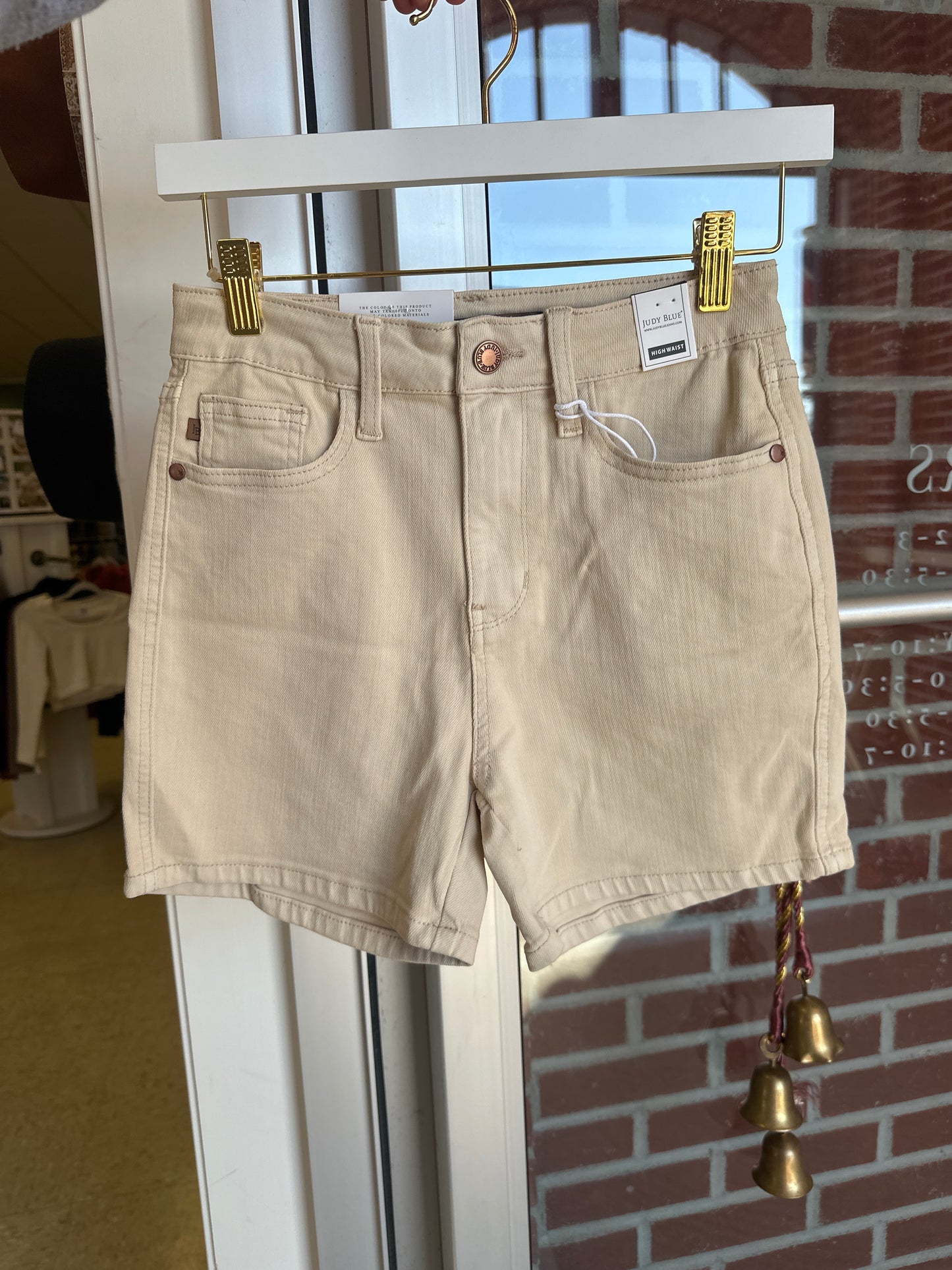 A magical day shorts