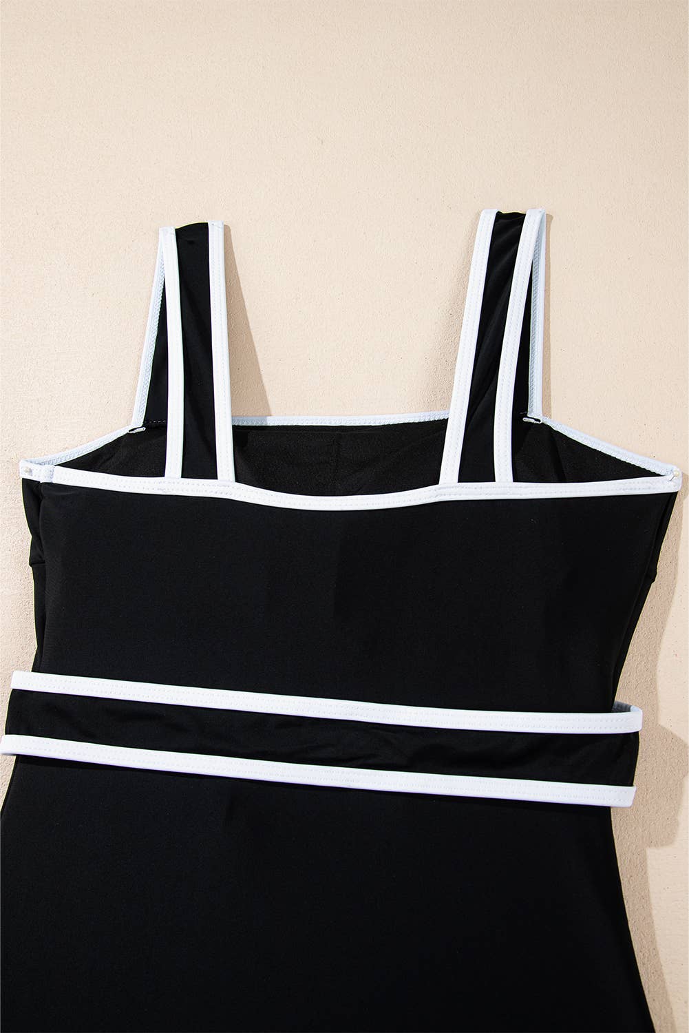 Colorblock Edge Belted High Waist One Piece Swimsuit: Black / Missy / XL